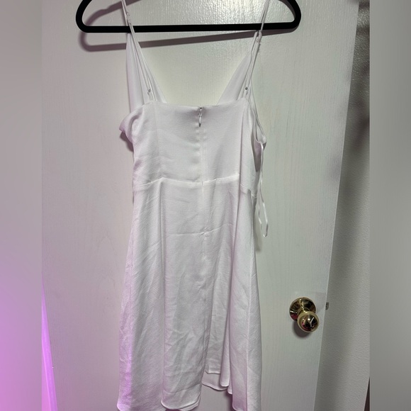 Express Cross Chest Short Dress Adjustable Straps - Picture 5 of 6